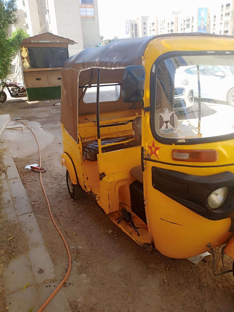 سلام عليكم تكتك للبيع آر سي جي رقم بغداد أنكليزي بااسمي موديل 18 مكينه جديده مال 20 كهربائيات كله شغاله وضفائر جدد ماامي خلفي لتكتك مثل ماواضحه بالصور السعر 4 مليون مكاني بغداد شارع حيفا ***********
