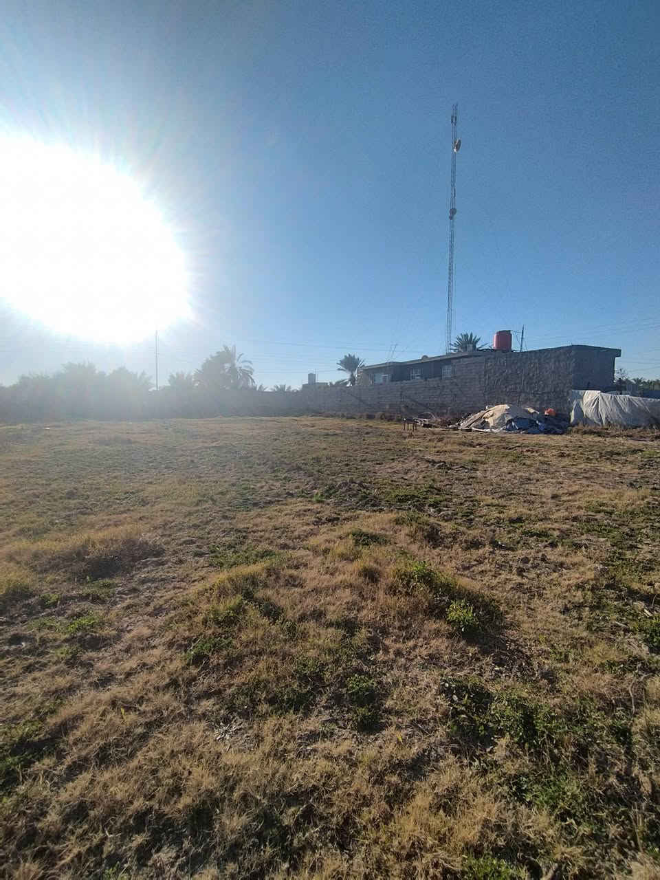 سلام عليكم قطعه ارض زراعيه مساحه 2,088متر مربع مقابيل مزرعة خميس الخنجر قريبه موقع سد الفلوجه السعر 80 قابل للتفاوض
***********

***********
