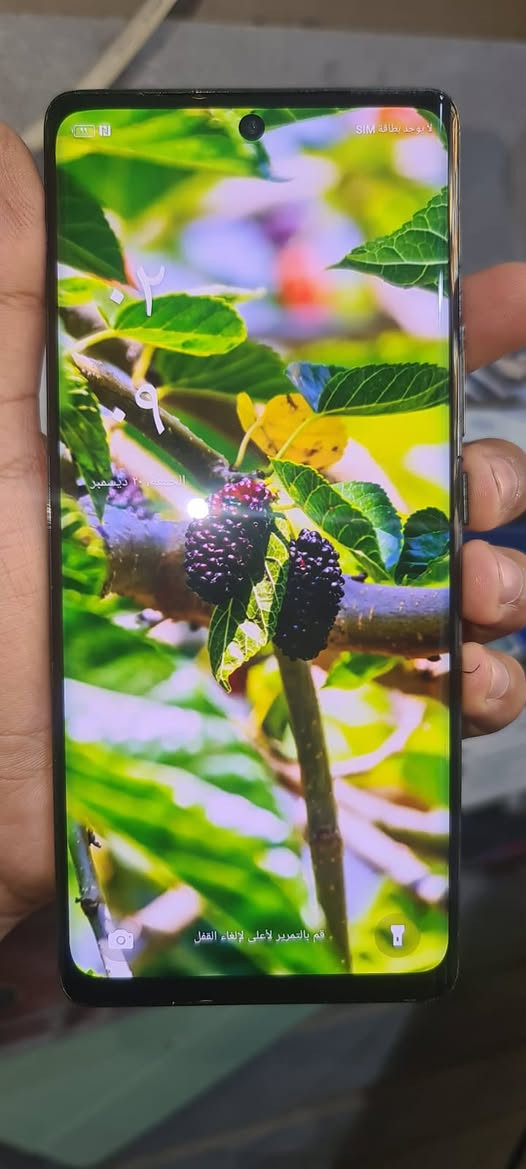 Infinix Note 40 Pro 
نظيف💯
مبدل فقط بطاريه و زر تشغيل 
موقعي شارع الربيعي قرب مول جوهره 
عندي توصيل داخل بغداد فقط
اي تفاصيل تواصل معي على واتساب رقم ***********
السعر 250 قابل للتعامل
