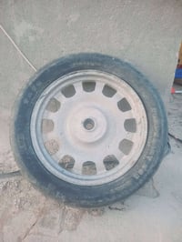 تاير مع ويل ستوته امامي للبيع واتساب 07879618781