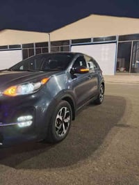 سبورتج موديل2020 الحادث واولسونار موجود السعر 160 وبيهه مجال الهاتف077...