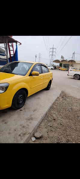 كيا ريو ورد امريكي سياره رقم بغداد بسمنه السياره. ***********/ ***********/ علمن السياره ضرر مابيها بس باب الخلف النفر فقط
