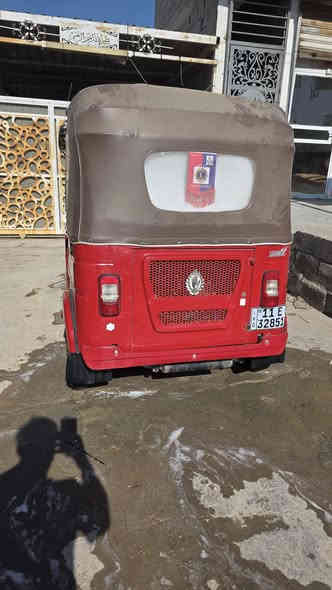 22رقم وسنويه
مكينه مفتوحه 
الكشر بي طخات بسيطه 
***********
٩ملاين وبيها مجال تحويل ثاني يوم
