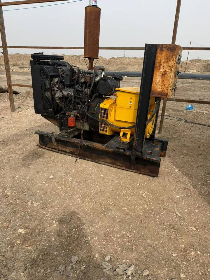 السلام عليكم مولد بيركنز 65 كيفي انكليزي مستخدم المولد شغاله بيها تبخير بالمحرك السعر 22 ورقة العنوان الناصرية منطقة الحولي سبب البيع شدينا طاقة شمسية للمجمع رقم ***********
