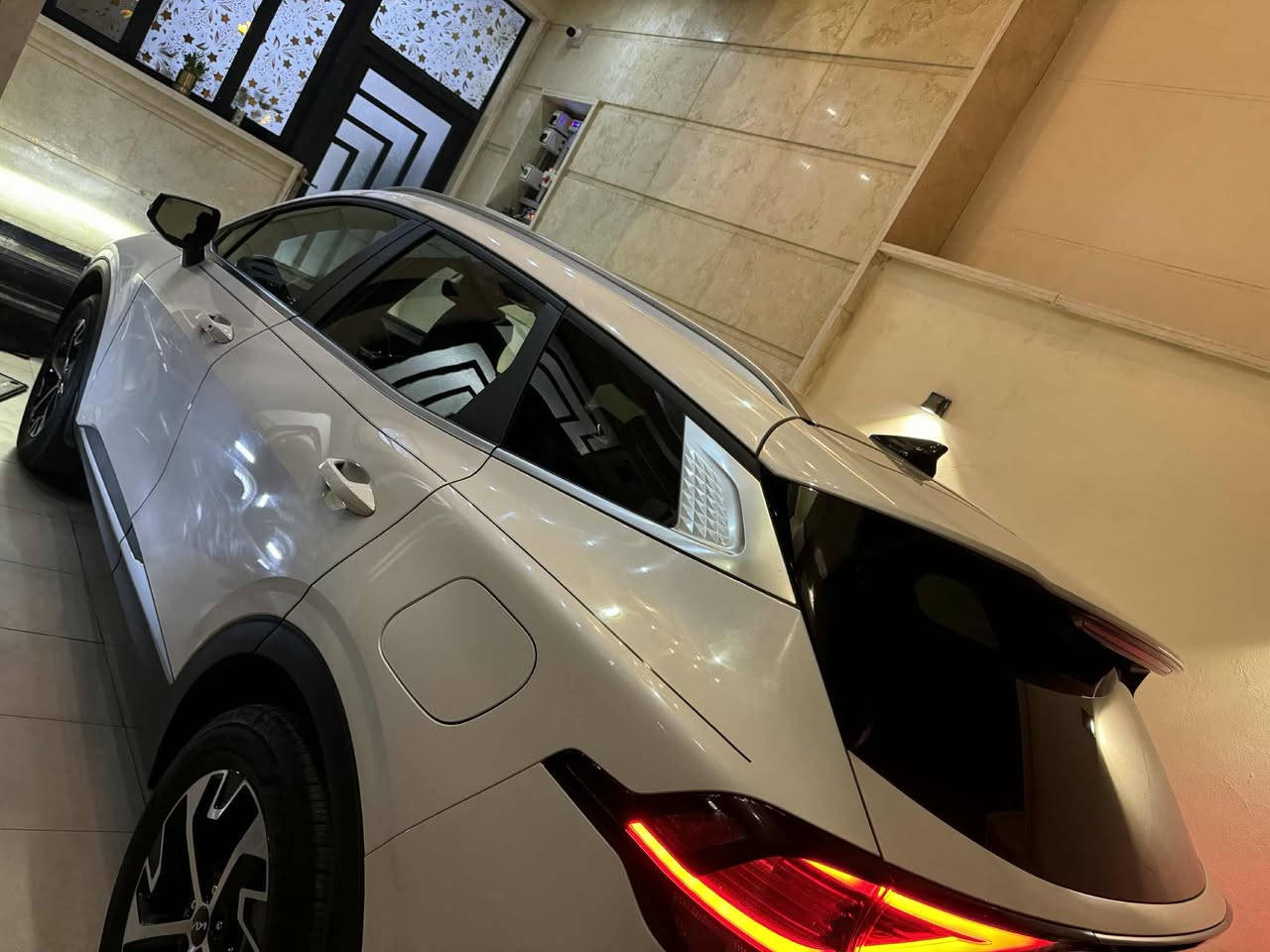 السلام عليكم سبورتج 2023  
فئه ex هايبرد
تدفئه كشنات وستيرن 
نقط عمياء
تحديد مسار 
شاشه كبيره 
كاميرا خلفيه 
وارد امريكي تقرير مياه امطار 
السعر 200 وبيهه مجال بسيط 
المكان بغداد حي الجامعه 
***********
