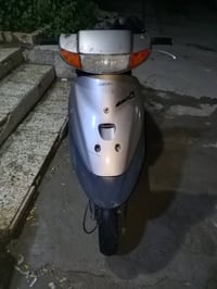 ساسوكي مسطره وكيل جديده اوراق كهربائيات شغاله بس عداد السرعه عطلان است...