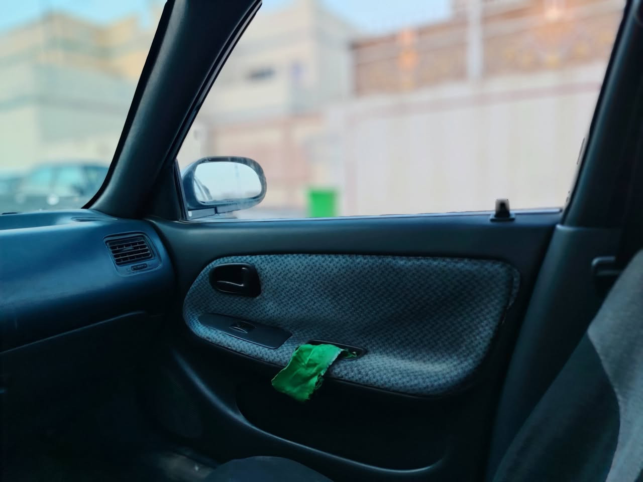 السلام عليكم
كورلا 1992للبيع سياره بلاديه بدون حادث قوي حداديه جديده تبريد ثلج شغال كهربائيات كل شغال سنويه ساقطه راعيه يريد مداور رقم بغداد السياره جاهزه من كلشي عوزه فقط صبغ للجماليه سياره جداً نضيفه مكينه 1600 بيه بخار سعره 38قفل سياره مكاني نجف رقمي ***********
