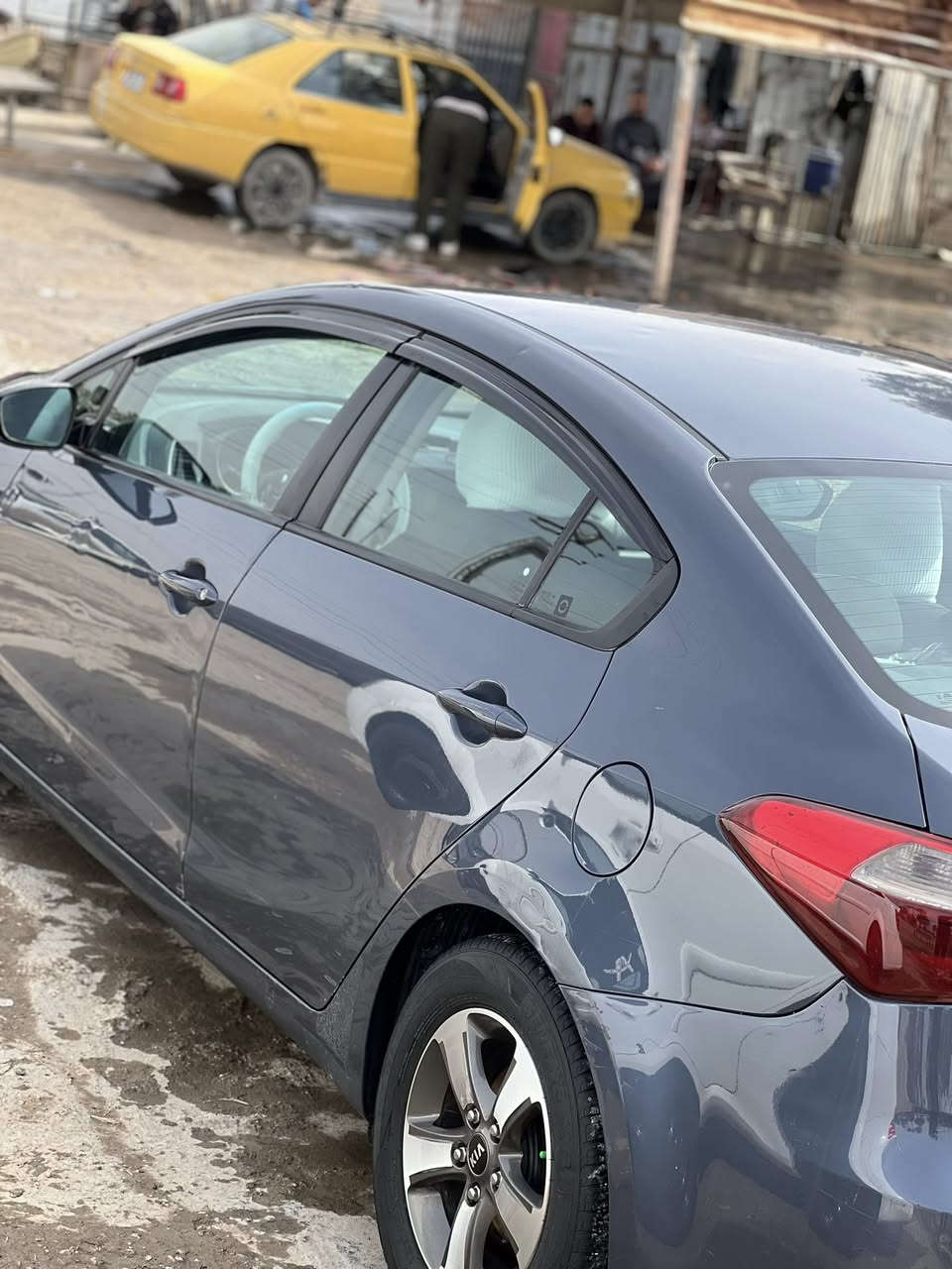 كيا فورتي ١٦ كير مكينه مكفول تبريد تدفئة تحكمات ستيرن مكينه ١٨٠٠ تحويل مباشر مكانها بغداد *********** وات ساب امريكي حادثها فقط دعاميه خلفيه وبدون اي ضرر الباقي كفاله سعرها ١١٨
