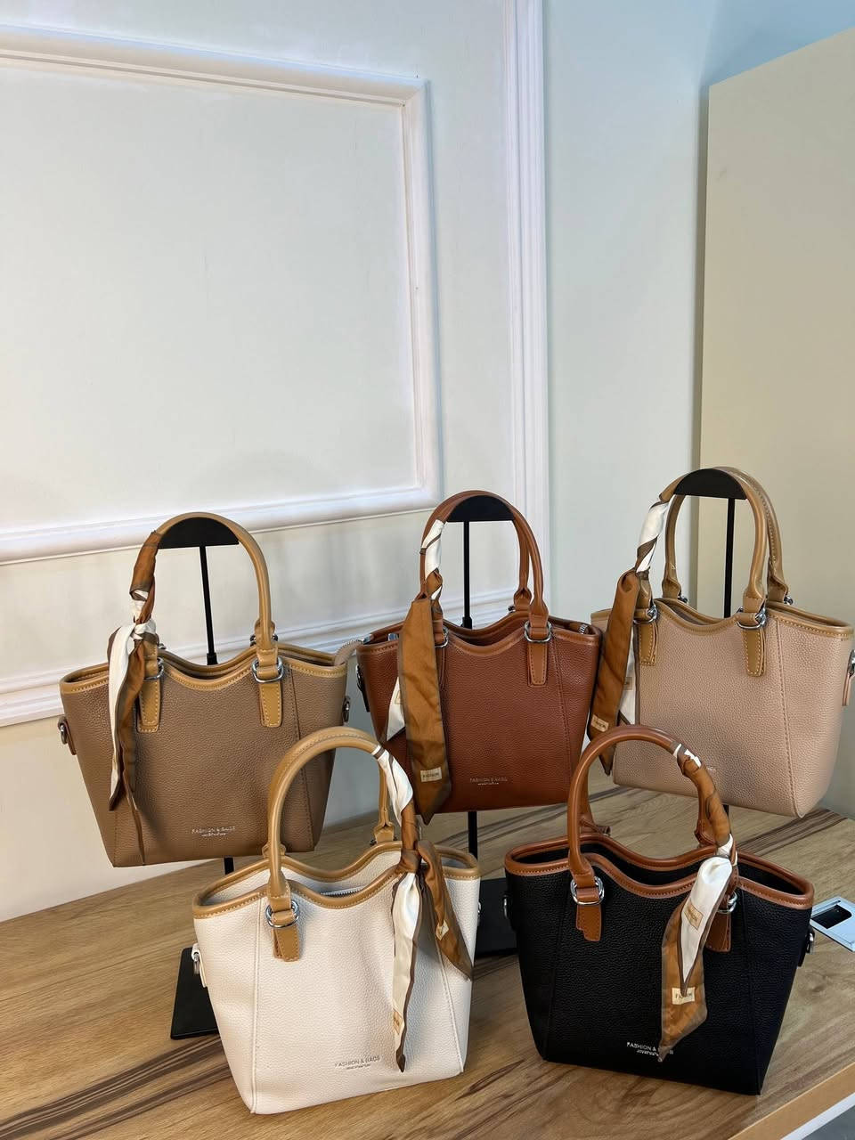 متوفر حاليا جنط ماستر كوالتي جمله ومفرد باسعار مناسبة
#توصيل_لجميع_محافظات_العراق #إشارة


**إذا كنت صاحب هذا الإعلان وتريد حذفه لأي سبب، رجاءا أرسل رسالة إلى الدعم الفني**