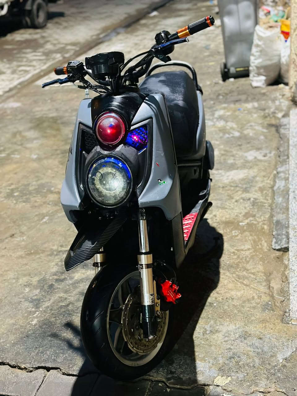 سلام عليكم
سكنس جبلي دراجه خير من الله شلعه معدل بيه نواعم 
صدر  RS 
تطواله مال فج
كلجات رياضي 
يدات بريك 
صلنصه ستيل ( اصليه)
غراض كله اصليه 
يرادله ترتيب نواعم شكم شغله 
السعر ٧٥٠ بيه مجال
اتصل *********** او خاص
