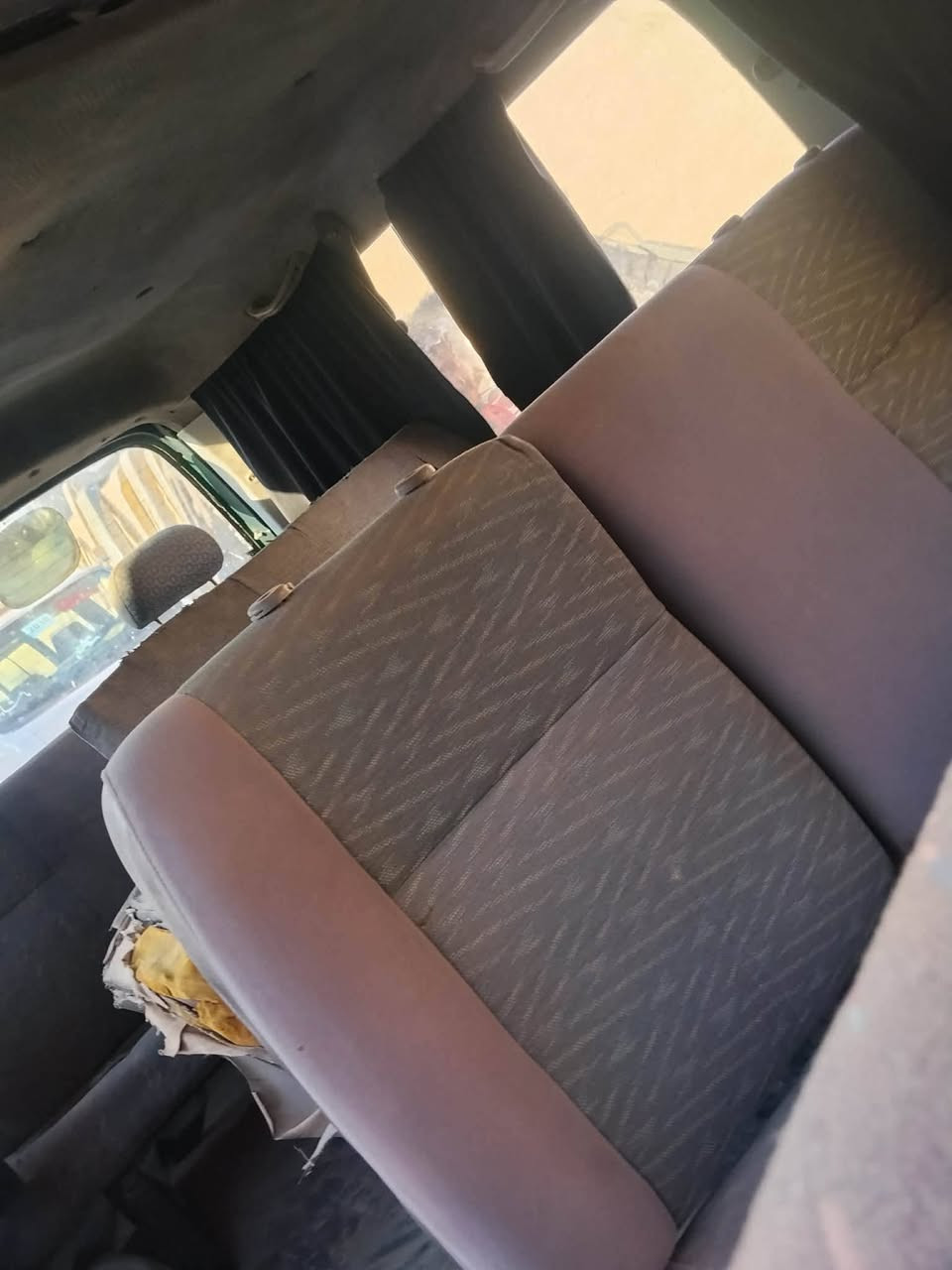 سلام عليكم بريجو البيع موديل 96 الماني تأخذ تحويل مصفره هيىه وغرامات محرك نضيف سياره مصبوغة جديد وبيها كم شخط  تخم تاير السعر 50 وبيها مجال الطيبين العنوان فلوجه شهداء وهاذه رقم ***********
***********
