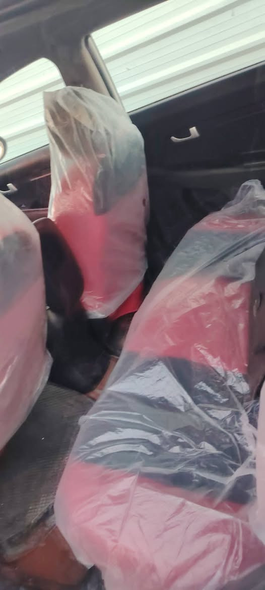 سياره سبورتج كفاله عامه من كلشي موديل 15
محرك 2000 دوش مامفتوح فول مكفول
خليجي بدون ضرر وصبغ 

كير مكفول رقم ديالى
الاستفسار الاتصال بالرقم 
***********
