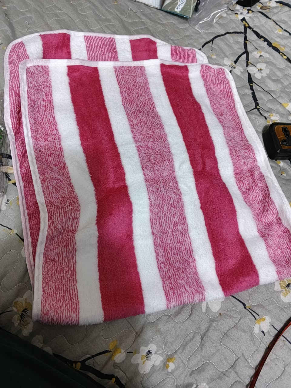 يا الله أسعار مناسبه جدأ وبضاعه جديده 
توصيل موجود


**إذا كنت صاحب هذا الإعلان وتريد حذفه لأي سبب، رجاءا أرسل رسالة إلى الدعم الفني**