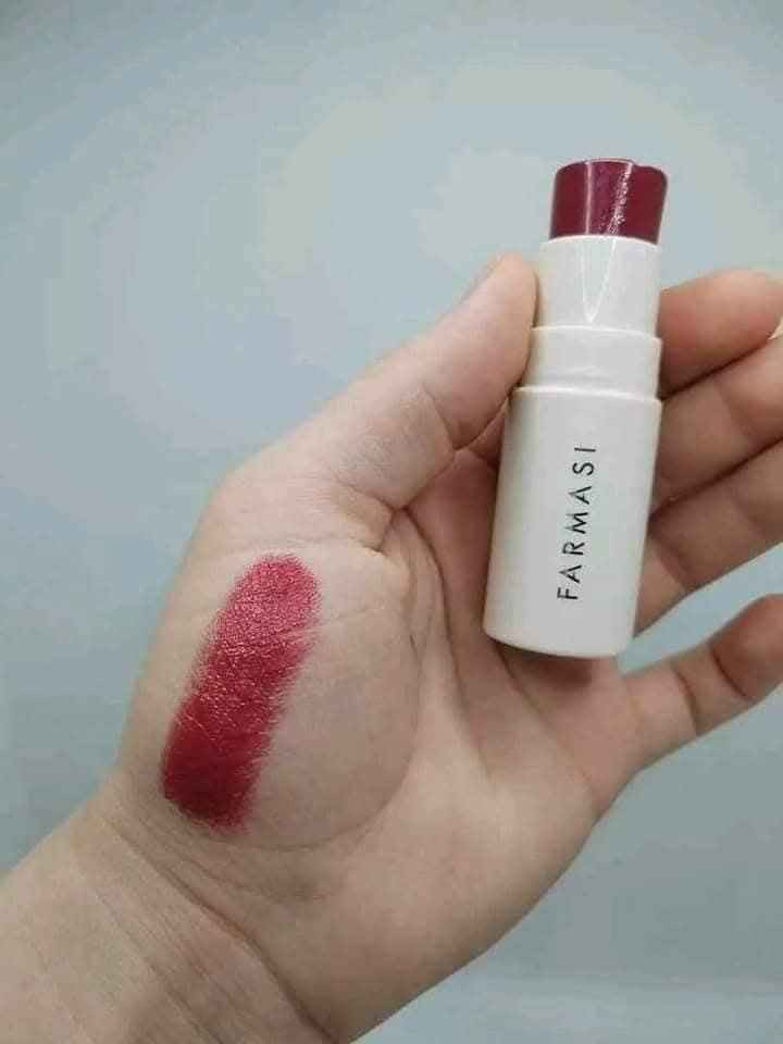 خدود وردية بطلة طبيعية 🌸
ستيک بلاشر فارمسي يندمج بسهولة ويعطي لون ناعم يجنّن 
اختاري اللون اللي يليق عليچ ودللي خدودچ 
ستيک بلاشر فارمسي قوام كريمي، دمج سريع، وإشراقة طبيعية 

اختاري لونچ المفضل وخلي خدودچ تحچي 🤍💄 بغداد, العراق


**إذا كنت صاحب هذا الإعلان وتريد حذفه لأي سبب، رجاءا أرسل رسالة إلى الدعم الفني**