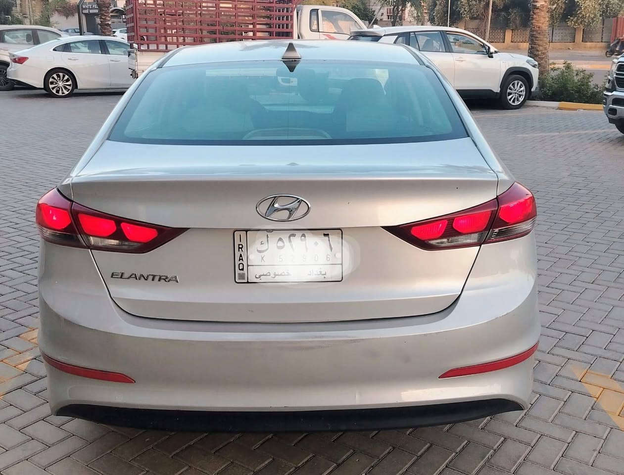 السلام عليكم النترا أمريكي 2018 جديده  دواخل مكفوله لغود شواصي مكفولات  بدون ايرباك تقرير امريكه بالمنشور مرفق  حداديه جديده تبريد ثلج كل نقص مابيهه
مكينه 2000 دوش كير ايتي شاشه عريضه اصليه رادارات تحكمات جاااااااااهزه السعر 123
*********** ساكن بغداد
