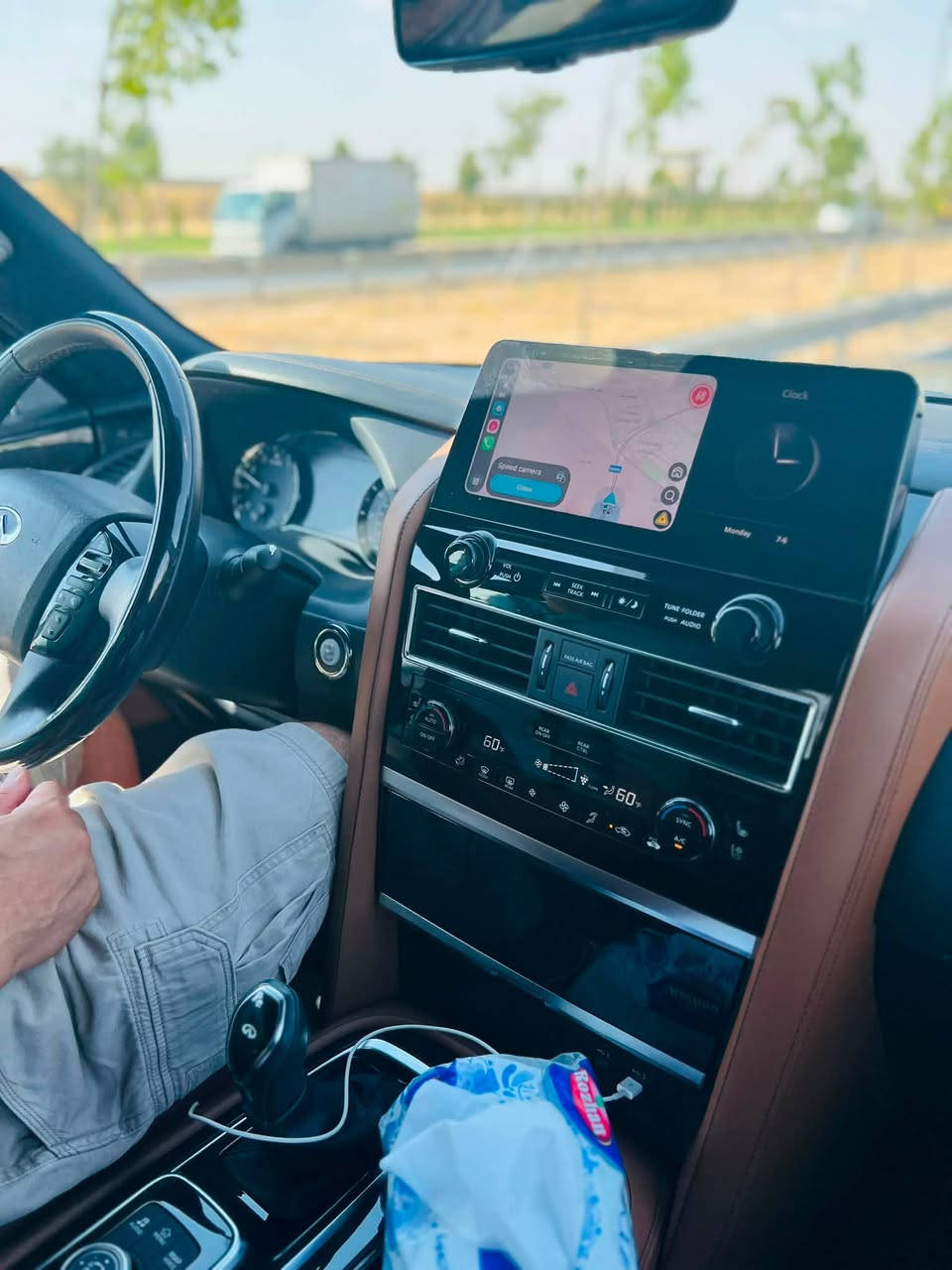 اللهم صلِ ؏ محمد وال محمد
للبيع 
انفنتي QX80 SENSORY
موديل 2022
السيارة جديده بمعنى الكلمة استخدام شخصي مال جناي 
ماشية 38 الف فقط بالنسبه لموديلها تعتبر زيرو 
حادث السياره موضح امامكم بالصور 
فقط الشباك الامامي والدعاميه شواصي لغود كله كفاله 
مواصفات السياره معروفه ميحتاج اذكرهم علمود ما اطيل عليكم
واذا عندك مراوس تفضل

السياره رقم اربيل باسمي تحويل مباشر 
مكان السياره اربيل 
السعر 40.000$ وقابل للتفاوض بالمعقول طبعاً 
للاستفسار اكثر /***********
