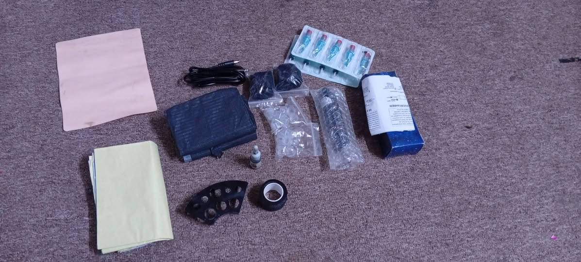 سلام عليكم متاح مكينه مال وشم جديده واشمين بيه حرفين الشراي يتصل مكاني كركوك دوميز ***********
