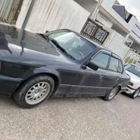 بي ام دبليو 525 • گير عادي • كوشن جلد