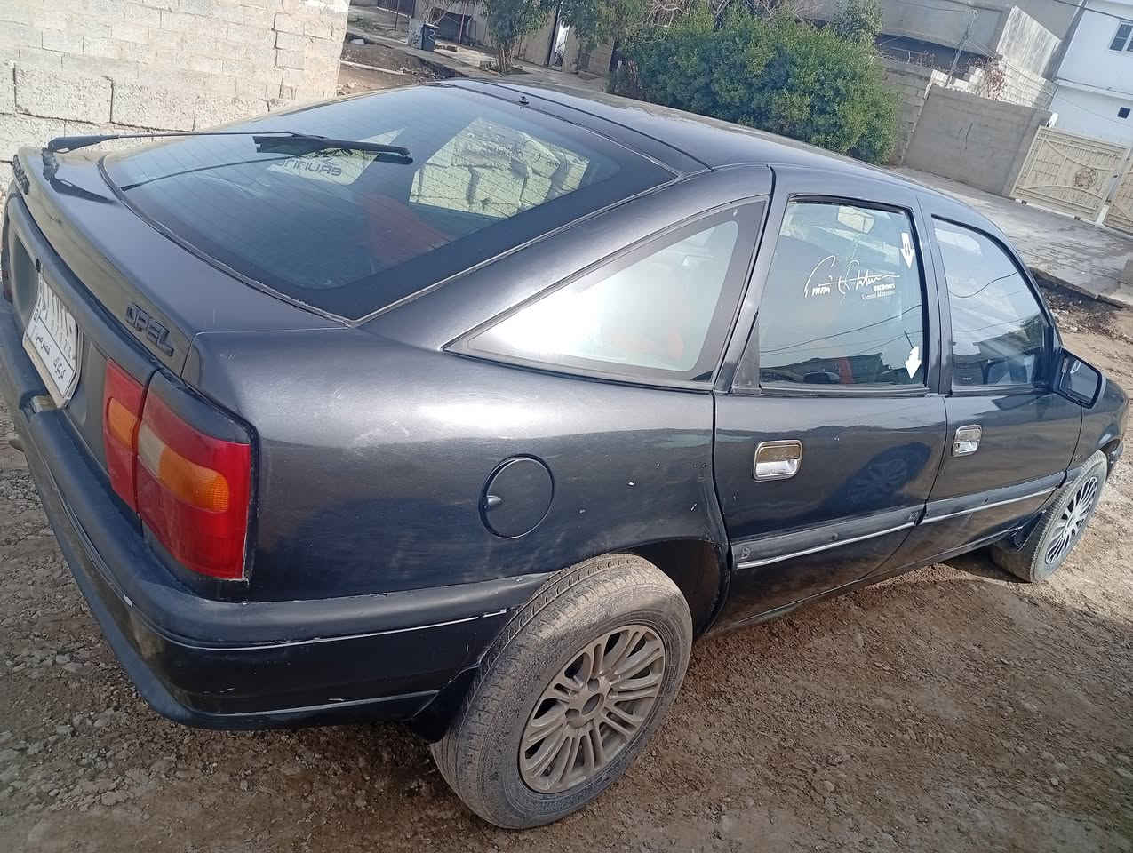 اوبل فكترا موديل 1991كير ومحرك شرط كود بنزين بيه سنويه عاج شرط تحويل وكاله مكان كرحوك سعره 32رقم***********
