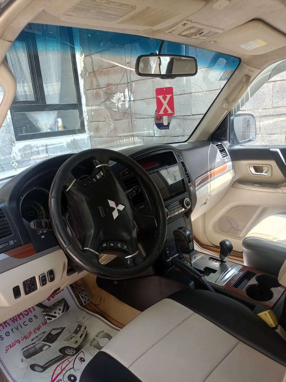 السلام عليكم
باجيرو موديل 2008 حبتور
سنوية بأسمي
فول مواصفات 
مكينة 3000 
رقم بغداد 
سعرها 115 وبيها مجال 
الاستفسار على هذا الرقم ***********
