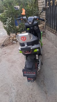 شباب دراجه اخت الجديده بعده بل صمان مالته صار بيه حادث وضجت منه والحمد...