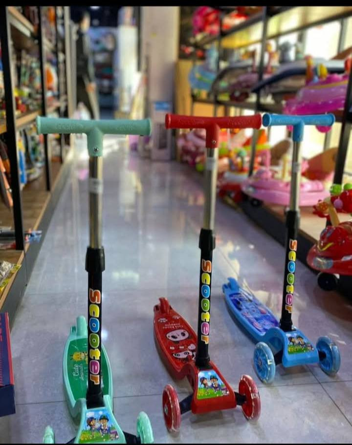 سلام عليكم تم وصل وجبه سكوترات اصليه وتحمل وزن   يوجد خدمة توصيل لجميع المناطق سعر 11 رقم ***********
