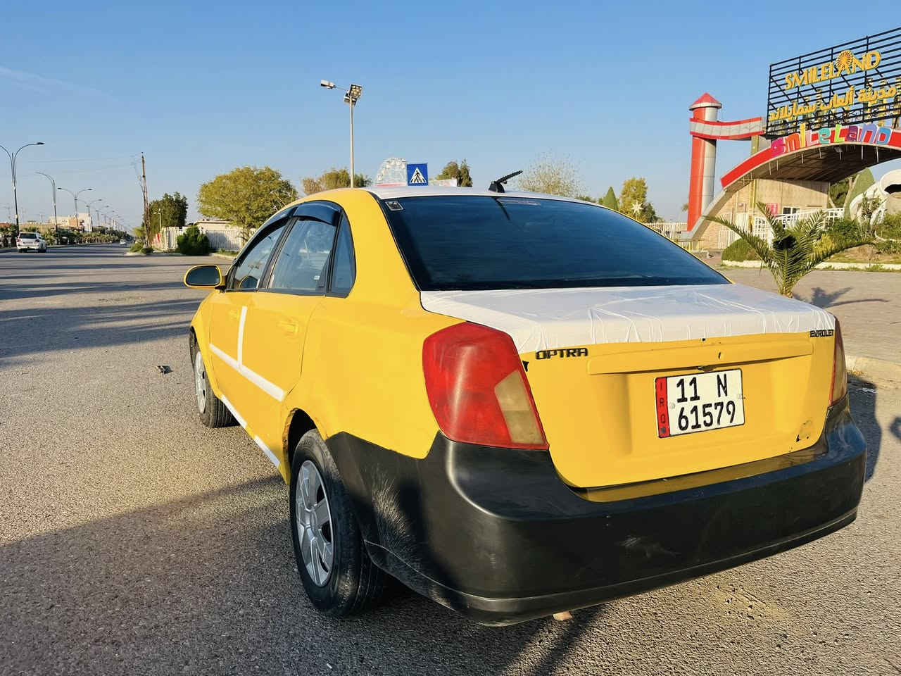 سياره وبتره 2012البيع جاهزه ما ذب عليه ربع مكينه أقل شهر من شاهده مضومت زنون مضخم صوت سنويه ال2029 رقم الجديد بسمي سنويه هيه وغرامات مصفره حداديه جديده الله شاهد مال جناي حته تكسي ما اشتغل بيه وترايك وين ما يعجبك كير عادي سياره سعر ,59 وبيه مجال مكان كركوك حي عدان رقم ***********
