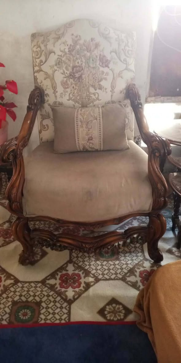 تخم زان مصري للبيع نضيف جدا تواصل خاص..


**إذا كنت صاحب هذا الإعلان وتريد حذفه لأي سبب، رجاءا أرسل رسالة إلى الدعم الفني**