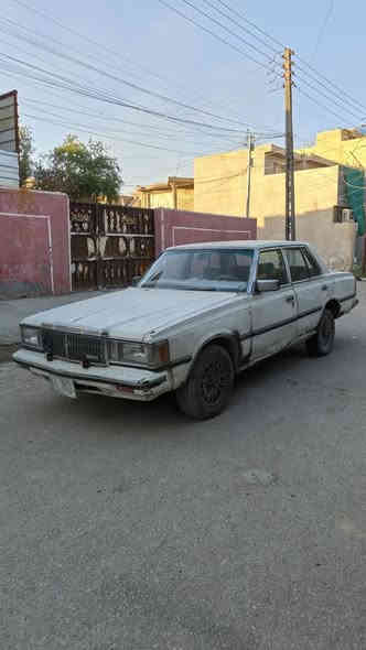 السلام عليكم سوبر مؤديل82مكيه وكير بطه بل باكيت سيارة بلاديه كلها رقم أنبار تحويل ثاني يوم مكاني بغداد الشعب السعر20 ورقة وبيه مجال الطيبين رقم***********
