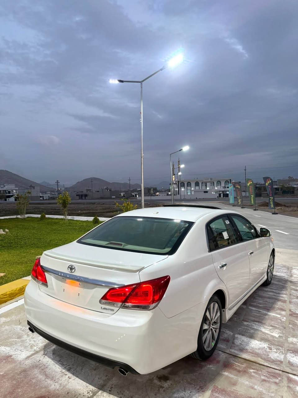 تویتا ئەڤەلۆن  ساخ دوبەی
سعری ١١٨گەڵاو مەجال 
لە قەزای دوکانم
ژ.م***********
ساخە سەیارەکە
بیڕەقەمی دوبەیە
مۆدیل
٢٠١٢ لیمیتید فول فول
مواسەفات
بۆیاخ ئەستور
خلیجی ناوزەرد
٣پارچەی بۆیاخە
بی چاڵ بیشوخت بی دەعم تەنانەت چاڵوشوزتی بچوکیشی نیە
چاڵو ١٠٠دۆلار ببڕە
 سەیارەکە لۆک لۆکە
٥بەسمە سڵایت  پەردە کوشن ساردو گەرم کوشن جڵد کوشن خەزن
٤کوشن کارەبا
٦سیدی بۆکس
ئاوینە ئیشارەت وکارەبا  تەعدیل سورعە
کوشن و سوکانی بیلادی بەشەرت لۆک لۆکە
ناو دەری یەک لەیەک جوانتر 
٢٥٠مەسرەفی نیە چرکەو ١٠٠دۆلار ببڕە
گیڕومەکینەو کارەبای بەشەرتی ١٠٠٠وەستا
سەوتی دیجیتاڵیشئ نیە بەشەرت✅
زۆر تازەو جوان ماوەتەوە سەیارەکە بەس ماشەڵای دەوی 
لەخزمەتت هەموو لایەکم
سعری ١١٨گەڵاو مەجال
لەقەزای دوکانم
*********** دخان, السليمانية
