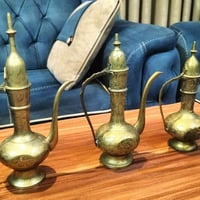 اباريق نحاس • انتيكة • ٣ قطع