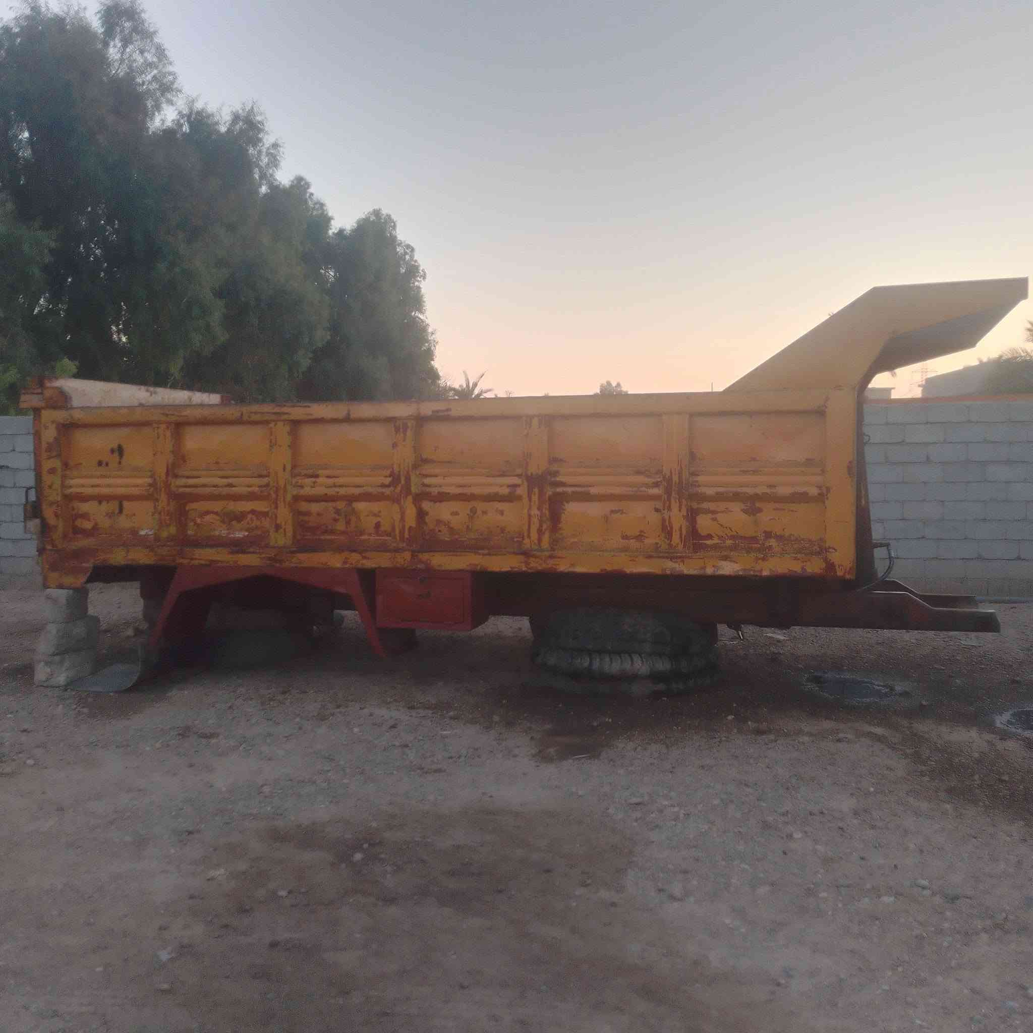 بدي تك طويله البيع سعره 2وربع وبيه مجال الشراي بدي نضيف ومناسب النتصال ***********
