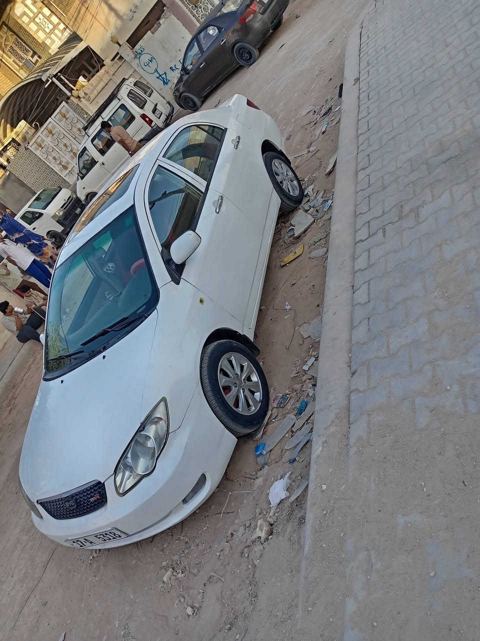السلام عليكم سياره بي واي دي اف 3 للبيع موديل 2014 ماكينه كير خير من الله تخم تاير وحداديه مكفوله كير او تماتيك  رقم انكليزي شاشه كامره السياره بيهه صبغات اني ابيع حزام السعر 45بيهه مجال بسيط المكان النجف رقم ***********

