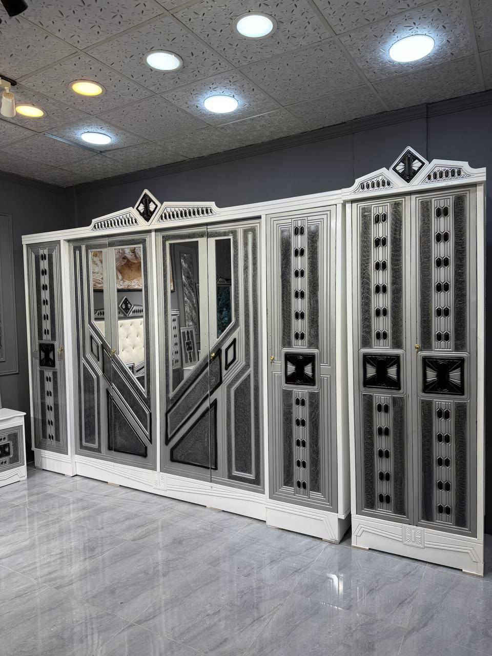 غرفه نوم نجاره عراقيه 🪵🪵
السعر 950🔥الاستفسار اكثر خاص او واتساب 

***********
