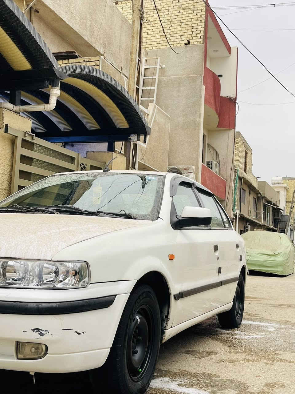 السلام عليكم سمند 2010 للبيع داخل عسلي ناطق  رقم بغداد بسمي سنويه 2030 هزه جديده
كير مكينة مكفولات 

صدر امامي خلفي جديد

عينه وصينيه وبوربرن كله جديد دهن كير جديد قلايج جدد

تخم تاير جواها جديد

تبريد شغاال وبارد معروفه بتبريد سمند

لايت اشاير بك لايت كله شغال جام كهرباء شغال

بيها صبغ جاملغ امامي

صفاحها حلوه

معروضه ب44 وبيها مجال للشراي 

مكاني بغداد الدورة شارع 60

***********
