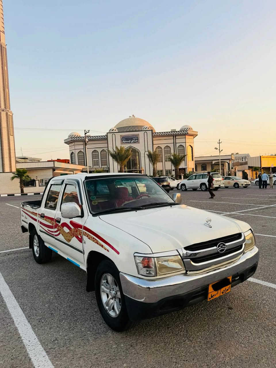 رەقەم تەلەفۆن (***********)
دێر مۆدیل ٢٠٠٦ مەکینە بەخ بیلادی جام کارابای گێر و مەکینە و ئاکسل و شانسی هەمووی بەشەرت رەقەم هەولێر بەناو کردن و غەرامە بەشەرت  ٣ وەرەقە غەرامەی لەسەرە دوای ماحمەلە دەگەرێنمەوە بۆت زۆر خاوێن ماوەتەوە نرخ ٥٨ وەرەقە و مەجال أربيل, العراق
