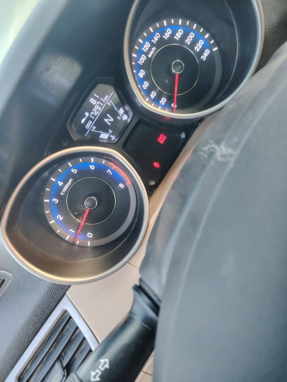 السلام عليكم
النترا خليجي موديل 12 للبيع
مكينه 1800
للستفسار اتصل على الرقم ***********
