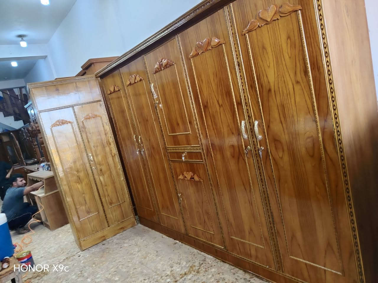 السلام عليكم غرفه كامله ام الخمس بيبان الغرفه مستعمله اسبوع واحد شغل درجه ثانيه نظيفه كلش مستعمله غرفه جاهزه وكامله اي نقص ما بيها الوجه صاج خمسه ملم موديل حديث نظيفه كلش شغل سوقي جاهزه وكامله ام الخمسه سعر 650 شامل توصيل مجاني ولشد مجاني داخل النجف والشراي يتصل *********** الغرفه مستعمله اسبوع واحد
