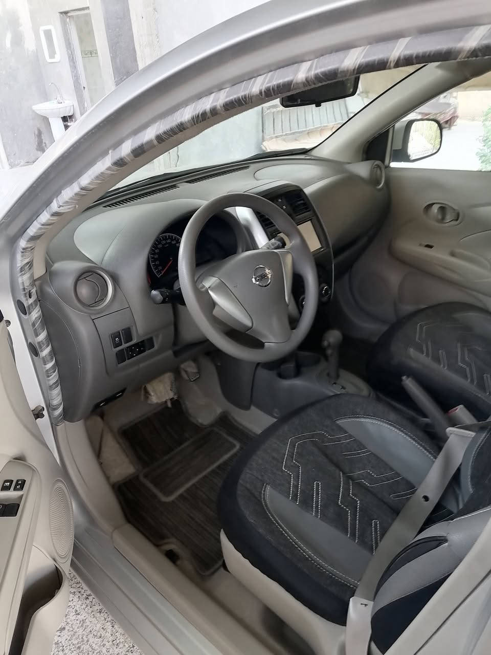 سلام عليكم نيسان سني 2022 ضربته جاملغ وبنيد بدون دواخل مكينه 1600 السعر 110 ناصريه مركز ***********
