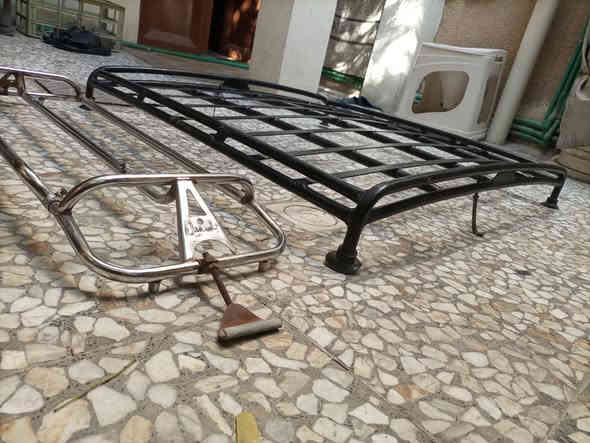 سلات للبيع 
السودة مال قماره 35 الف ثقيل قويه كلش تتحمل كلشي
الستيل مال جنطه  20 الف نظيفه مرتبه 
العنوان نجف ***********
