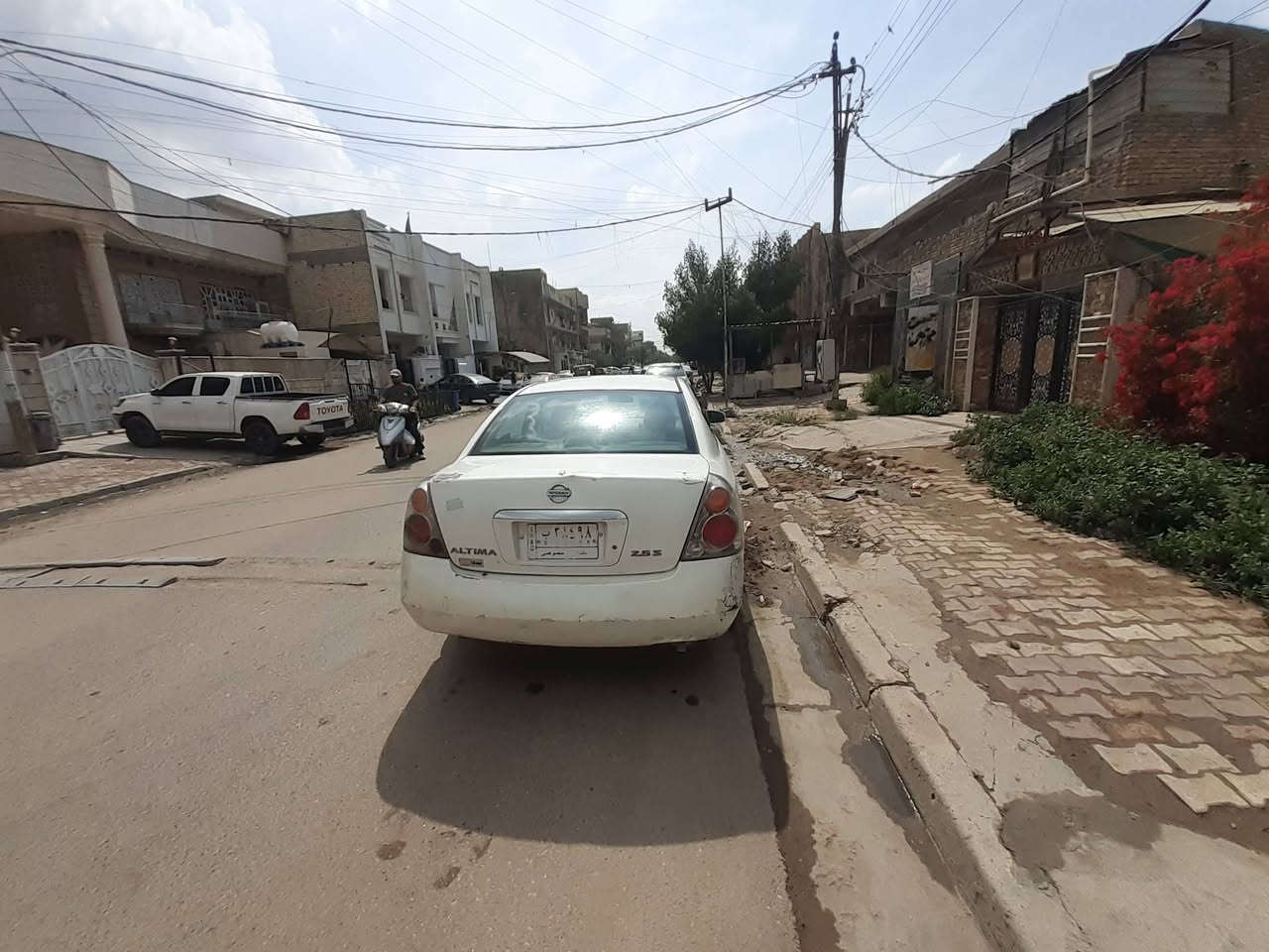 السلام عليكم نيسان التما للبيع موديل ٢٠٠٦ باسمي مكينه وكير وتبريد مكفولات عنواني بغداد  السعر ٥٥ وبيهه مجال للاتصال ***********
