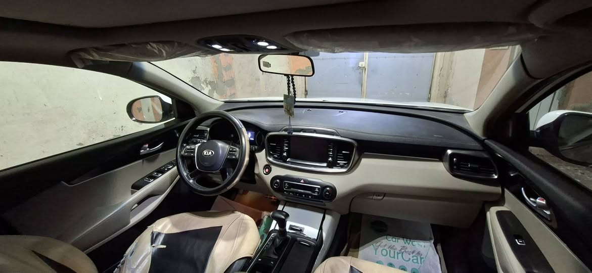 السلام عليكم 
كيا سورينتو للبيع 
موديل 2020 فول مواصفات
مكينه 6 سلندر 
تبريد 3 قطع 
7 راكب 
مكان السياره بابل 
سعرها 290 وبيها مجال بسيط
للاستفسار 
               ***********
                *********** متواجد ةاتساب
