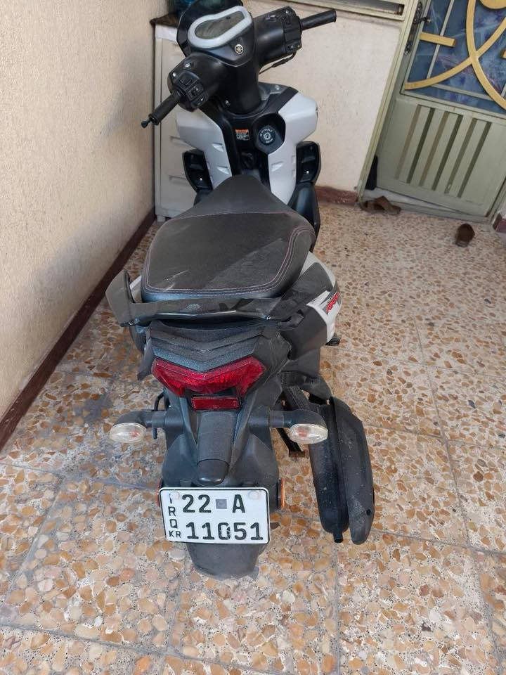 دراجه zr 2024 للبيع ماشيه 4400
بعدهي جديده الدراجه مرقم كامل اربيل و سنويه جاهزه 
رقم التلفون ***********
