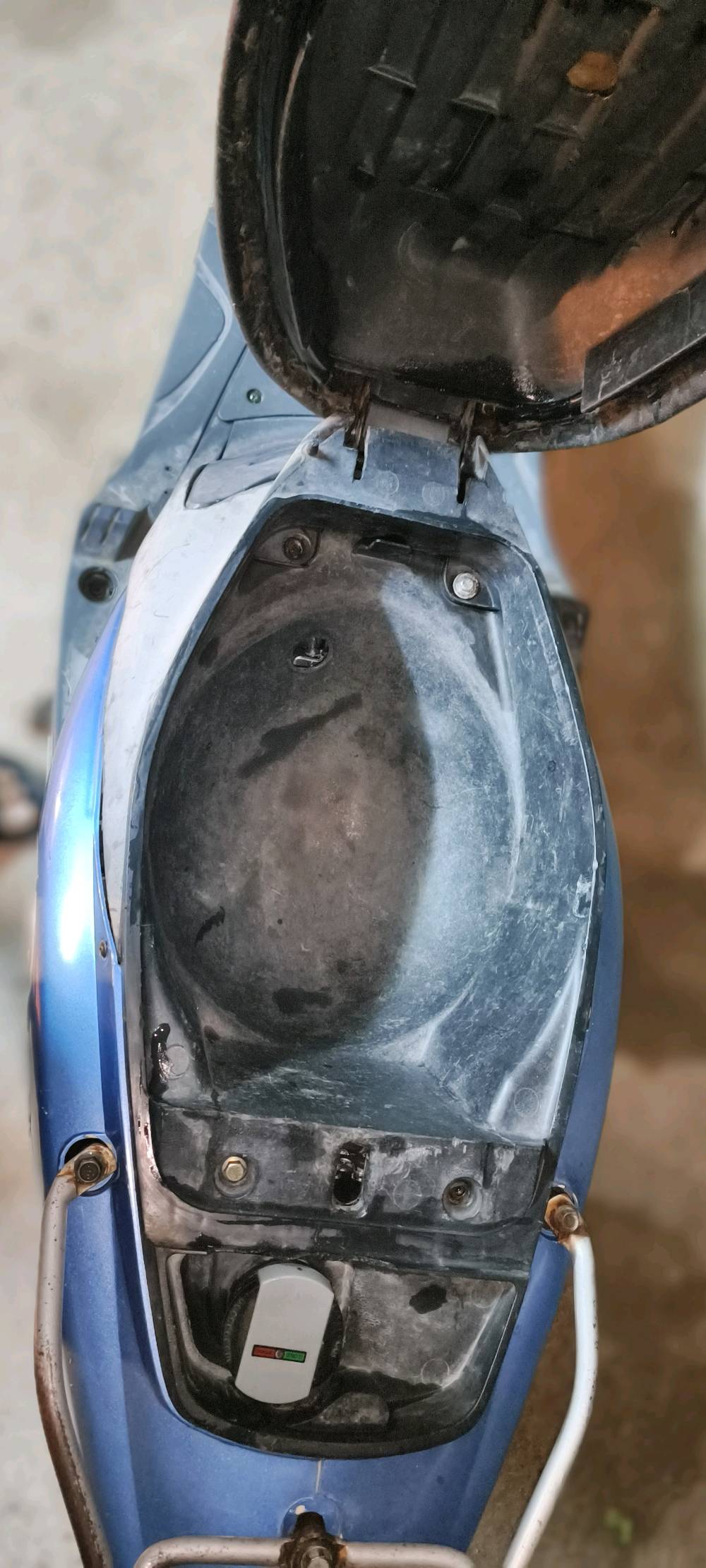 سلام عليكم دراجه ماكس منغولي دراجه خير من الله نضافه100دراجه كلهه بلاديه صار شهرين من نازله رمبه دراجه هاي صورهه شوفهن دراجه مار جناي كلهه ختومات ويه المكينه دراجه شلعه شك الكاع شك معدلهه يقفل 120دراجه وين ماطيح عينك على الدراجه تلكه ختم من الويل للويل دراجه كلهه ختومات مامفتوحه لا تبخير ولاتنقيص تجي جيب وياك فيتر عجبتك على عيني وعلى راسي تفطر يمي وتاخذ حلالك دراجه تخبل سعر600العنوان بغداد التاجي اركيه وفاضل الرقم ***********متواجد واتساب