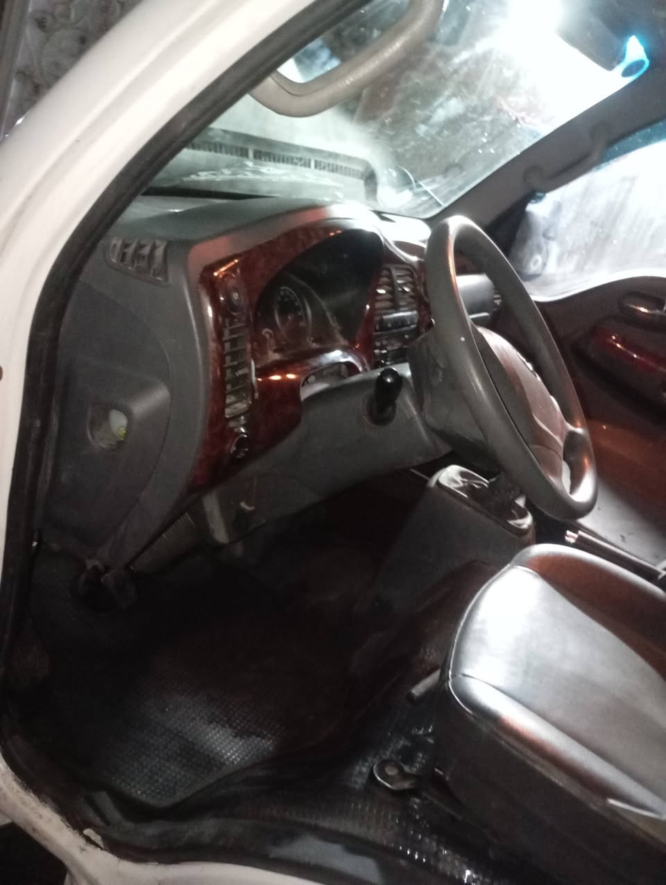 فحل للبيع مديل 19 دخول جديد 
مكفول من ضربه وصبغ والبارد كير مكينه على الشرط مكينته بعدهي بتراب كوريا تخم تاير
مامشتغله بالعراق تبريد تدفئه كهربائيات كله جديد بيه تخم تاير كوريا الاصلي صدر جديد توني مكمله كفاله عامه سياره كهربائيات كله شغاله مالت جناي دينار ماذب عليه شرط  السعر 62وبيه مجال تصال             

***********
او 

***********

