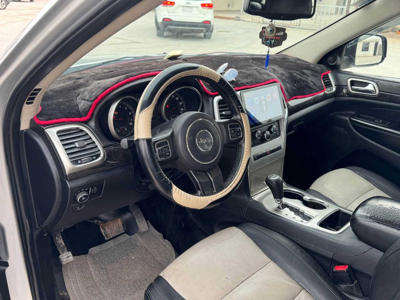 #_للبيع_فقط 🚘
———————————————— 
جيب لاريدو ٢٠١١ وارد امريكي كلين تايتل 
رقم بغداد كير محرك تبريد تخم تاير صدر امامي خلفي جديد شاشه كامرة  تحكمات بصمه تشغيل. السيارة حلوة ومخدومه وبيهه ربع جاملغ امامي صبغ اثر شخط فقط 
—————————————————————
#_السعر / 162 ورقة💰و بي مجال
#_للاستفسار / ☎️ ‭‬ ‭٠٧٧٠ ٧٨٥ ٦٢٧٦‬
#العنوان / بغداد المحموديه    
——————————————— بغداد, العراق
