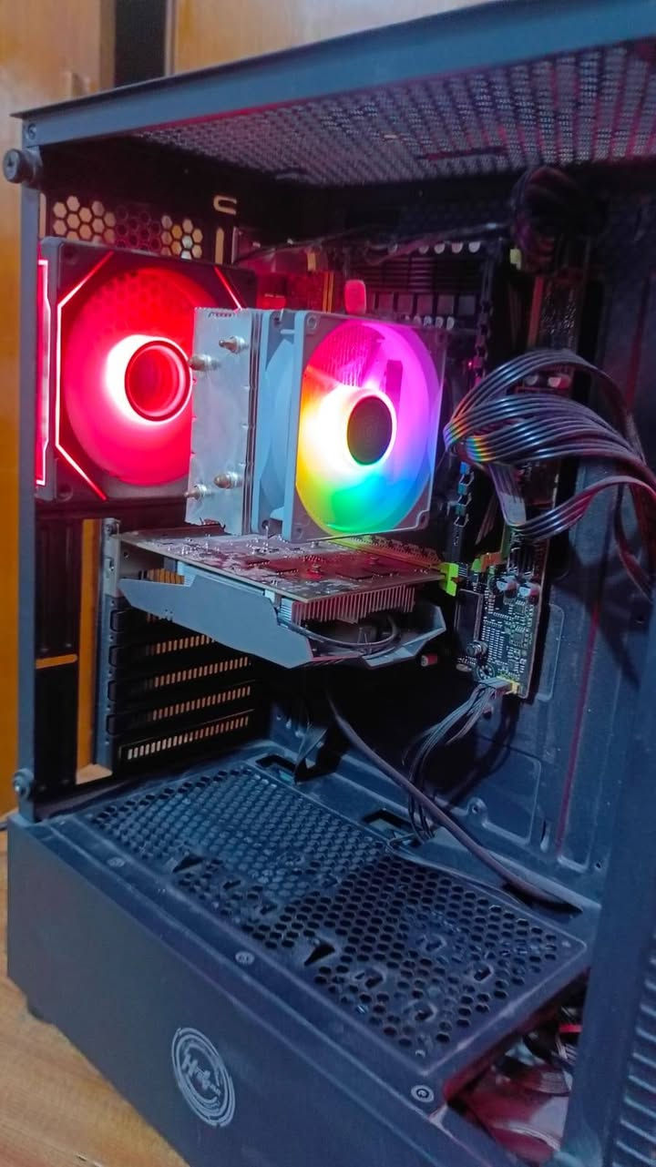 السلام عليكم
حاسبه للبيع نضيفه واستعمال قليل
مراوح rgb
Xeon e5 2650
Mb x99
Rx550
Ram 16g ddr4
Ssd 256g
Psu msi 650w bronze
ووياها ماوس وكيبورد
450 وبيها مجال
***********
