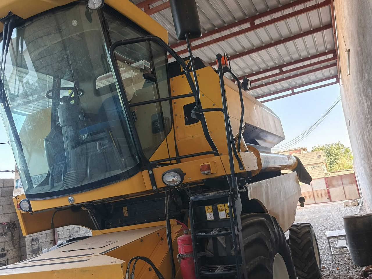 سلام عليكم حاصده نيهولند للبيع اربعه بلم موديل2020 tc 5040 رقم سليمانيه جديد مكفوله كفاله عامه  غراض بلادي مكينه مامفتوح رقم موبايل***********
