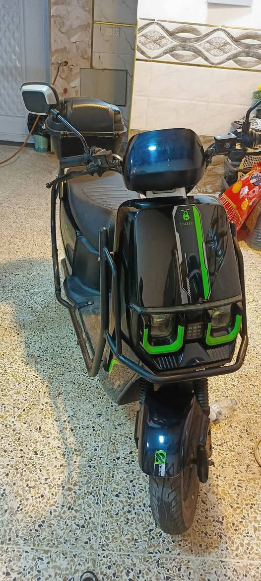 مطور شحن نوعية اوباما جبلي
بطارية عدد 6
مبدا عقل اصلي 
مطور مال جناي للبائع ولاشراي 
نضيف *********** شري تصيل سعرو 650
