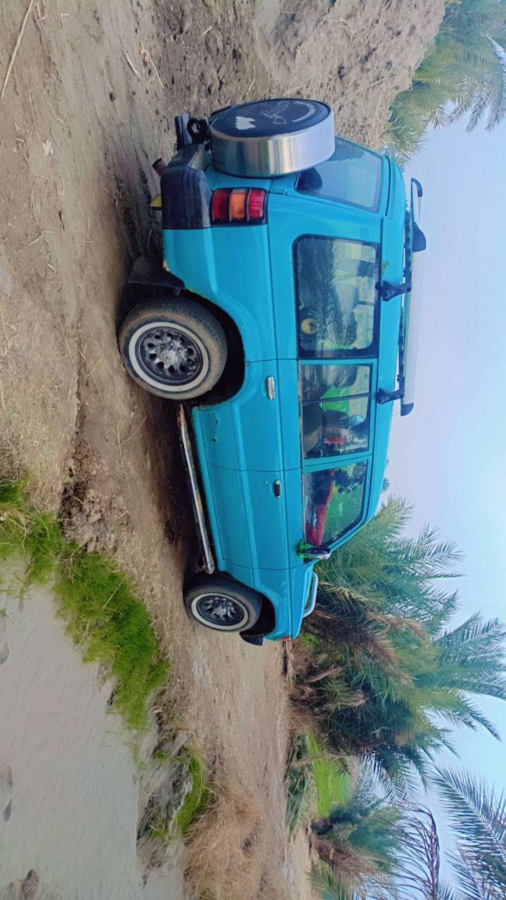 السلام عليكم باجيرو رقم بصره موديل 94  سنويه منتهيه محرك ملكه ففتي 3000 جرس عل 120 تبريد ثلج تدفئه دوشمه جديده  سياره مال بيت  سعر 40 وبيه مجال للطيبين مكاني بابل لحمزه الغربي لتعرف عل التفاصيل أكثر للاتصال عل رقم 
***********
